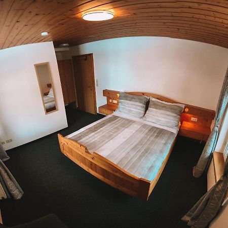 Green Naturel Motel Schruns Bagian luar foto