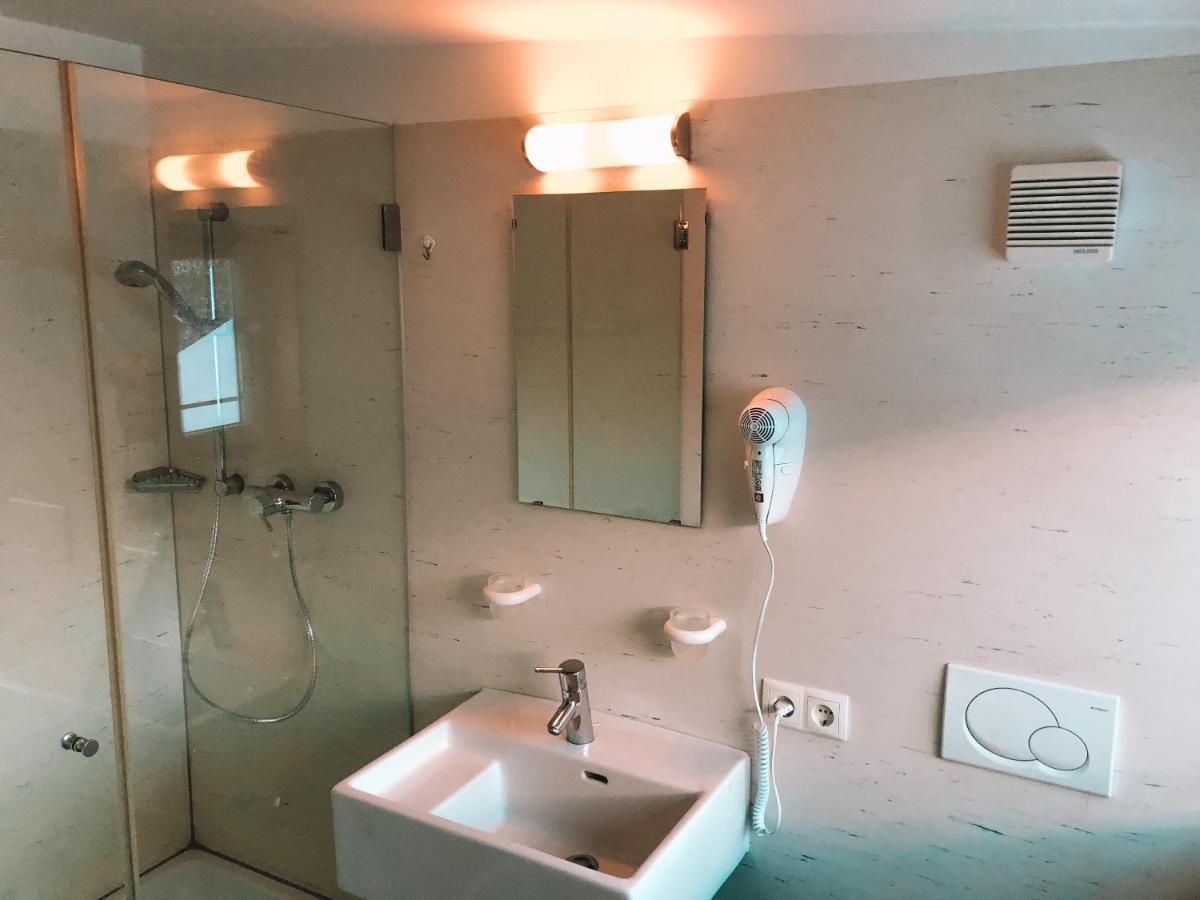 Green Naturel Motel Schruns Bagian luar foto